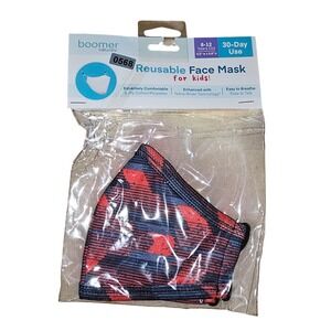 Boomer Naturals Reusable Face Mask Kids 8-12 Red Black Buffalo Plaid #568